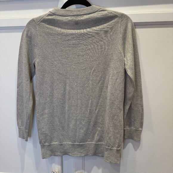 J Crew 3/4 Sleeve Grey Merino Wool Sweater w/ Kiss Lips Sz S - Picture 4 of 6